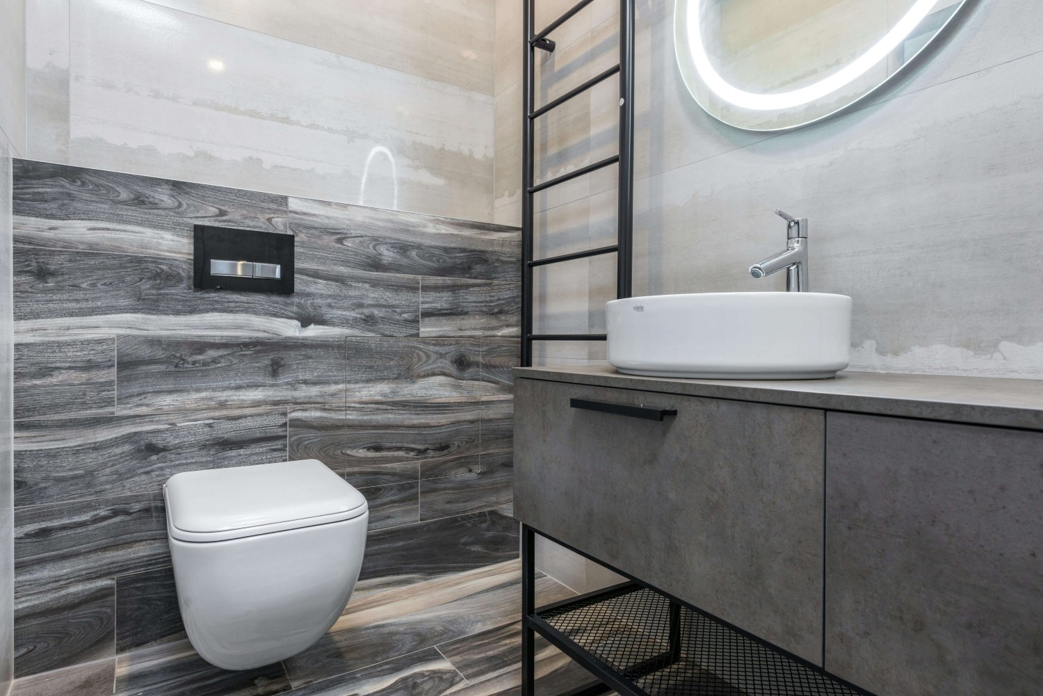 Banyo Yenileme Rehberi: Şık ve Kullanışlı Bir Banyo İçin İpuçları